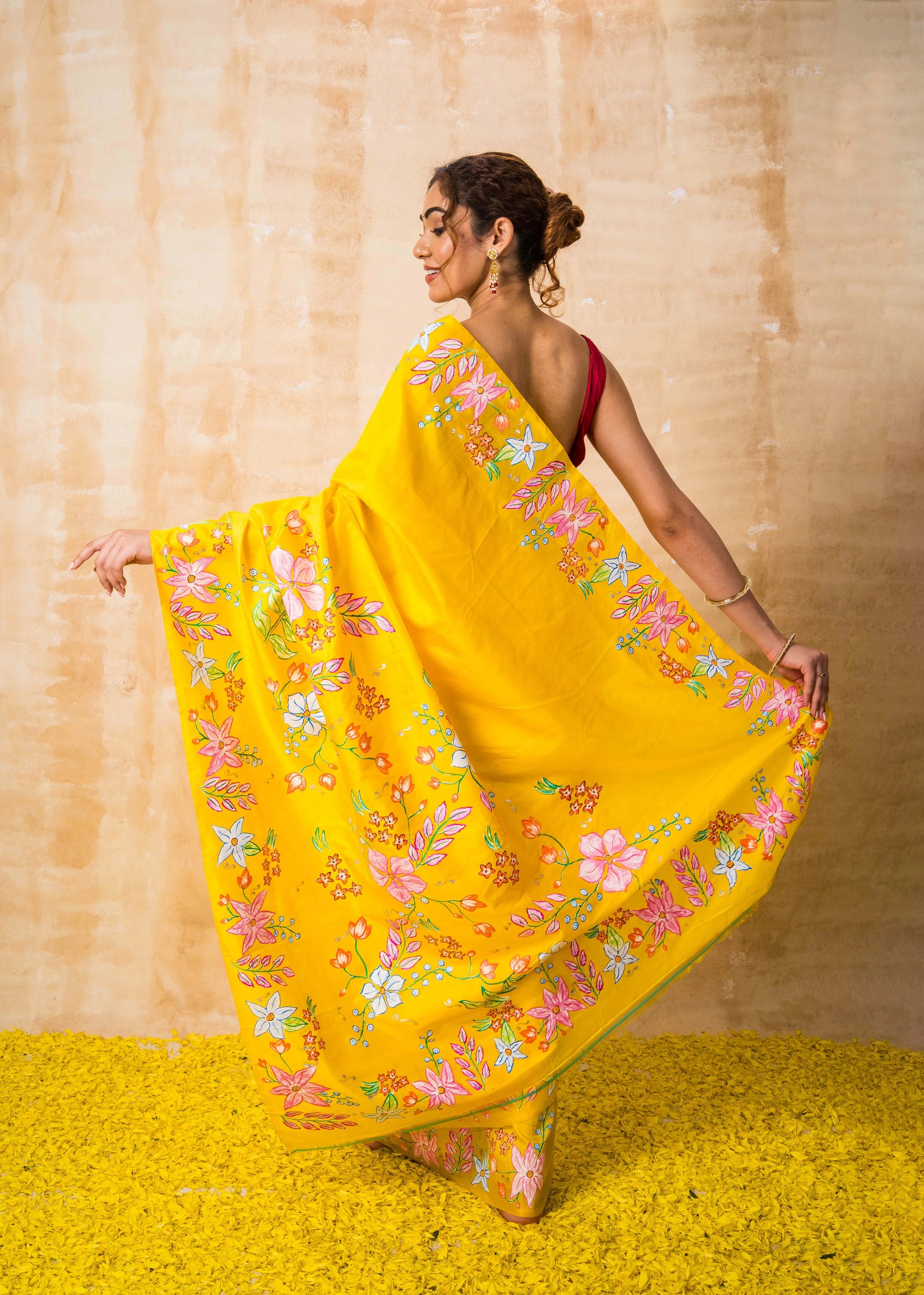 patachitra painting sarees
