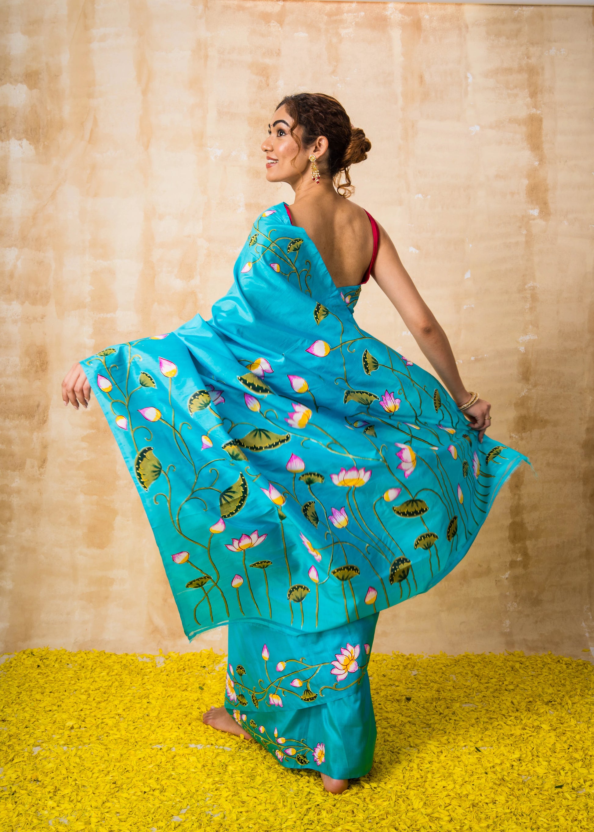 patachitra painting sarees