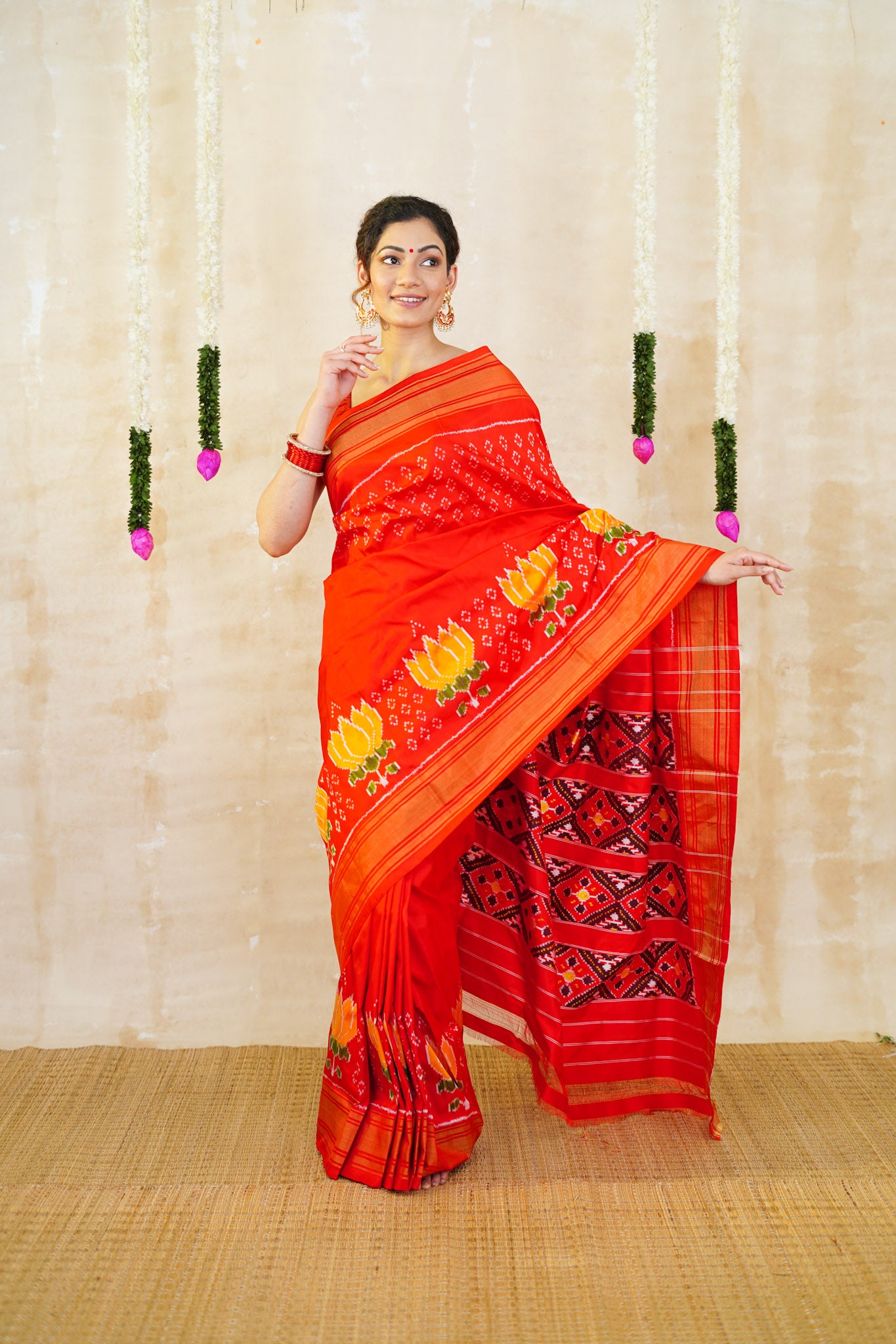 pochampally pattu sarees