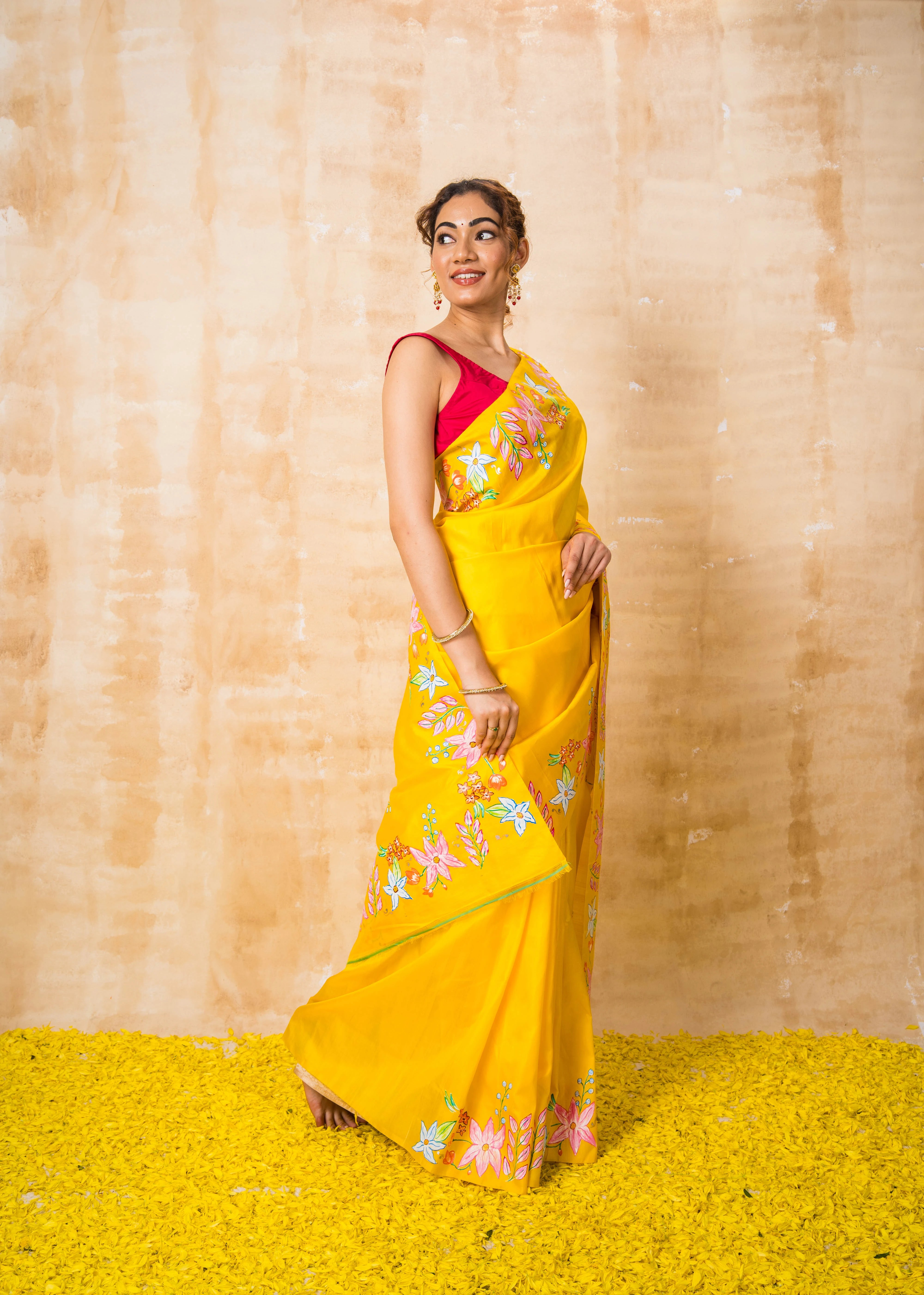 Pure Soft Silk Saree with Golden Weaving - Designerkloth