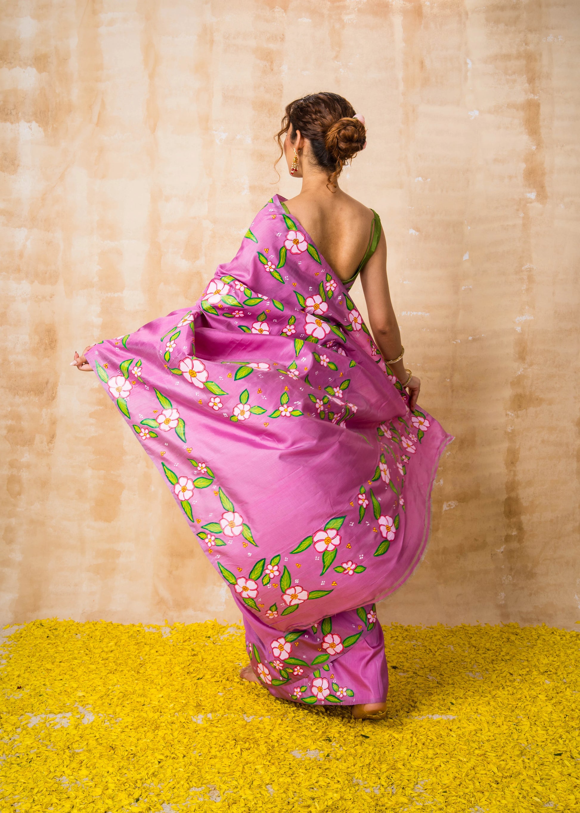 patachitra painting sarees