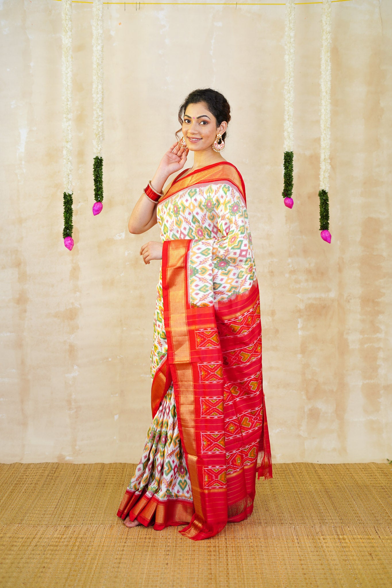 pochampally pattu sarees