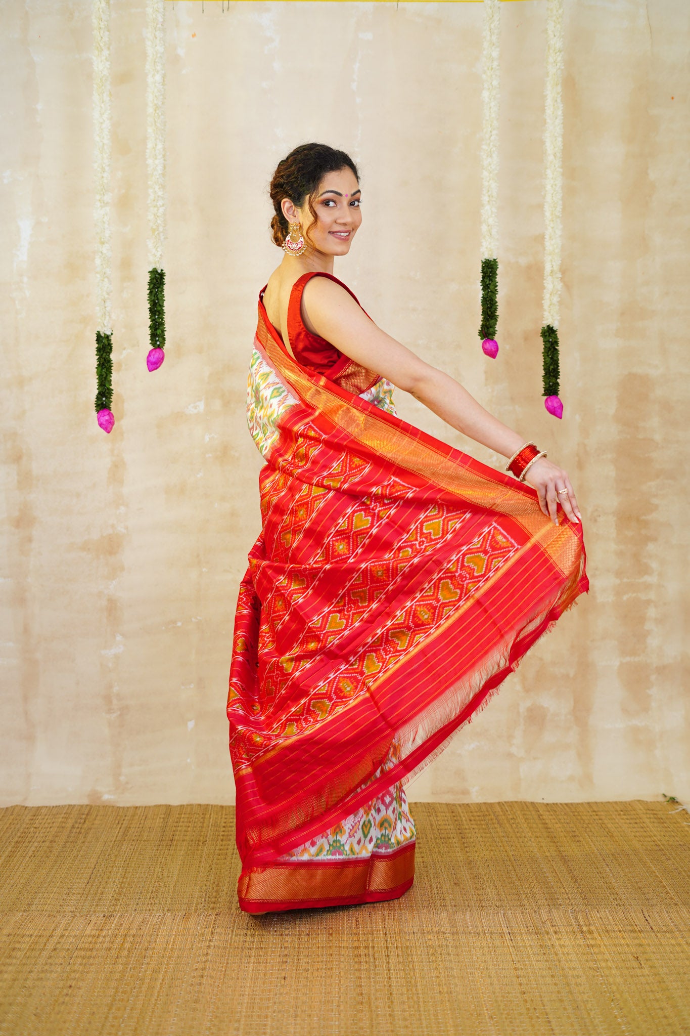pochampally pattu sarees