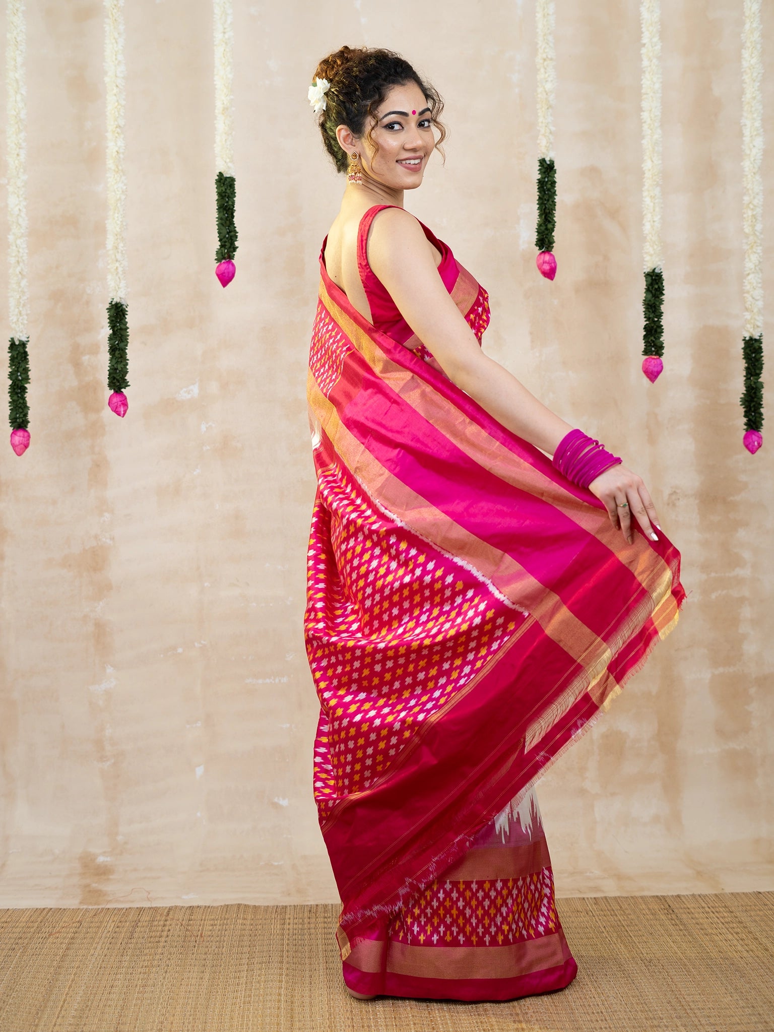 pochampally pattu sarees